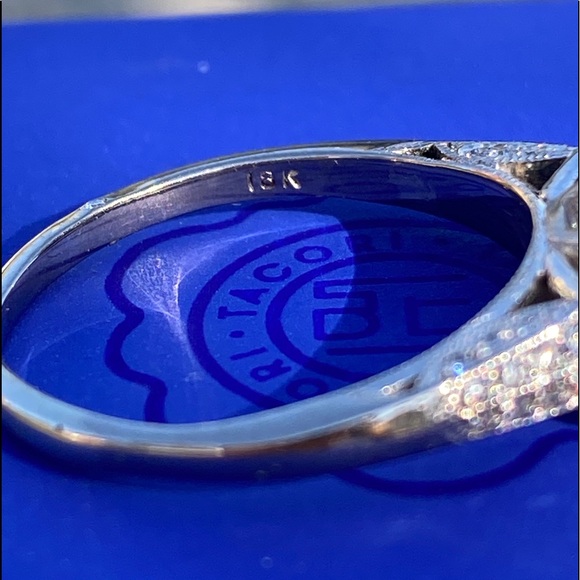 SOLD!! TACORI GIA Emerald Cut Diamond Engagement Ring 1.00 F SI1 Center - Picture 8 of 17